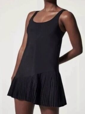 GREAT CONDITION SPANX Black Activewear Sleeveless Dress